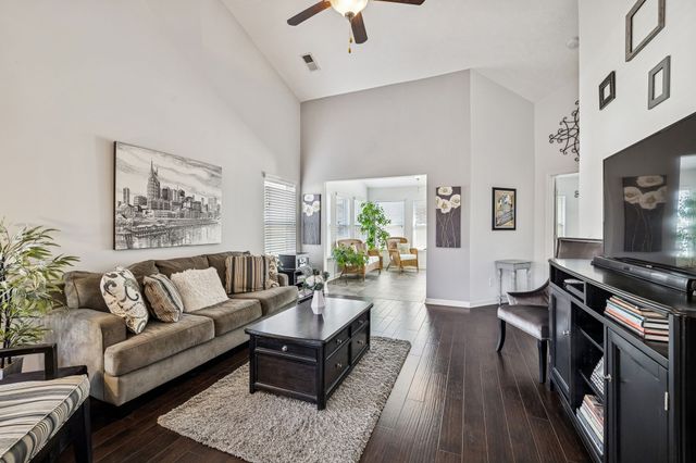 395 Devon Chase Hl Unit 4801, Gallatin, TN 37066