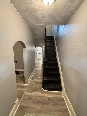 247 Rochelle St, Knoxville, PA 15201