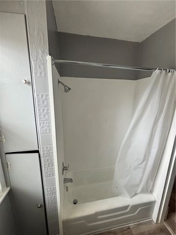 247 Rochelle St, Knoxville, PA 15201
