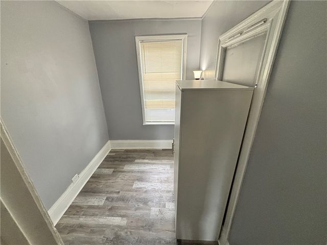 247 Rochelle St, Knoxville, PA 15201