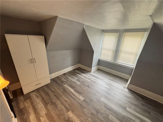 247 Rochelle St, Knoxville, PA 15201