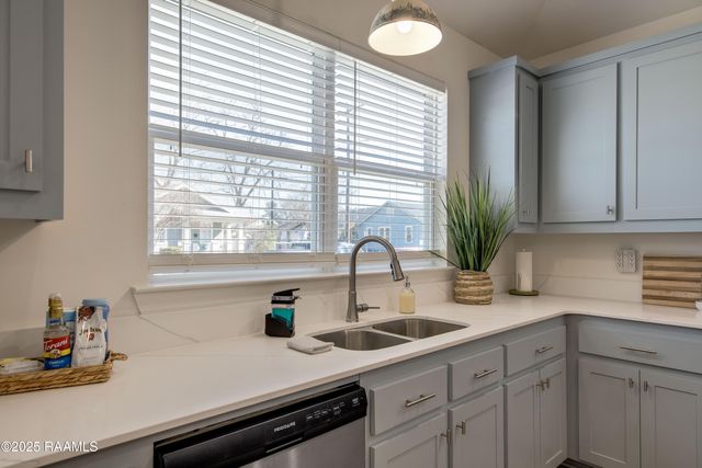 604 E Vermilion Street, Lafayette, LA 70501