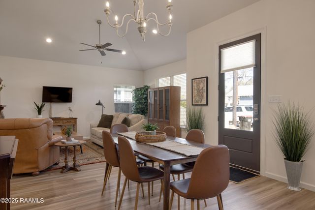 604 E Vermilion Street, Lafayette, LA 70501