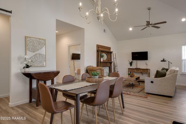 604 E Vermilion Street, Lafayette, LA 70501