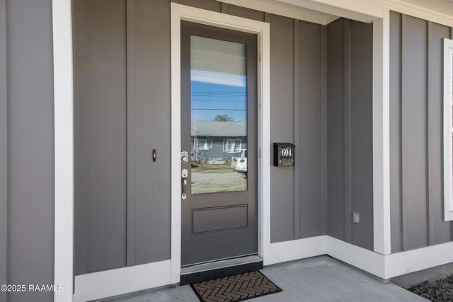 604 E Vermilion Street, Lafayette, LA 70501