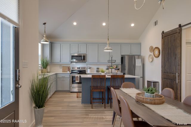 604 E Vermilion Street, Lafayette, LA 70501