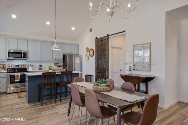 604 E Vermilion Street, Lafayette, LA 70501