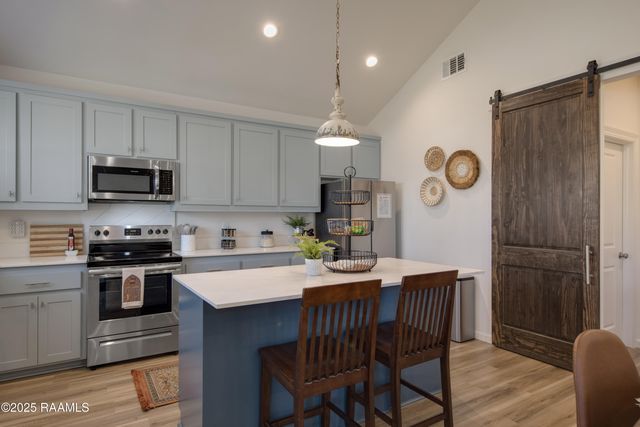 604 E Vermilion Street, Lafayette, LA 70501