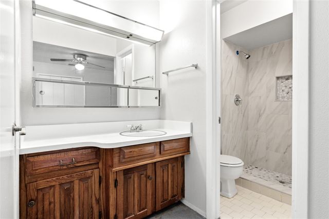 215 Jasanda Way, Mesquite, TX 75149