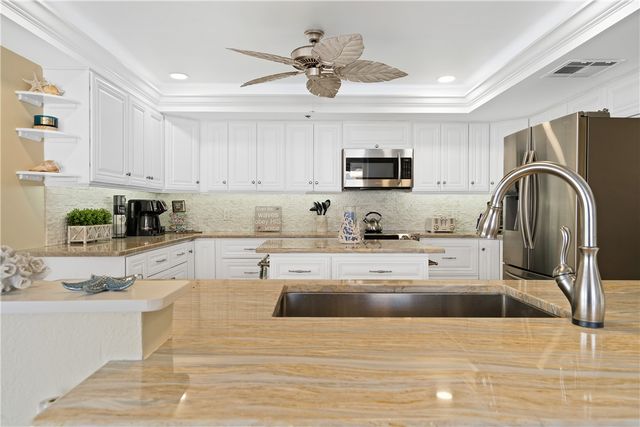 5047 N Highway A1A Highway 1703, Hutchinson Island, FL 34949