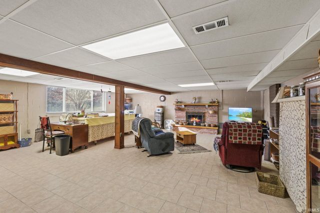 2540 E Eastgate Lane, Bloomington, IN 47408