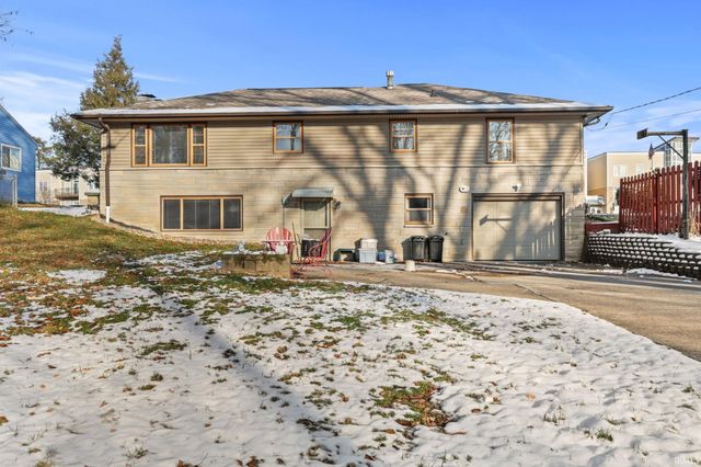 2540 E Eastgate Lane, Bloomington, IN 47408