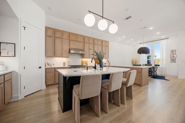 2008 Tobiano TRCE, Georgetown, TX 78633