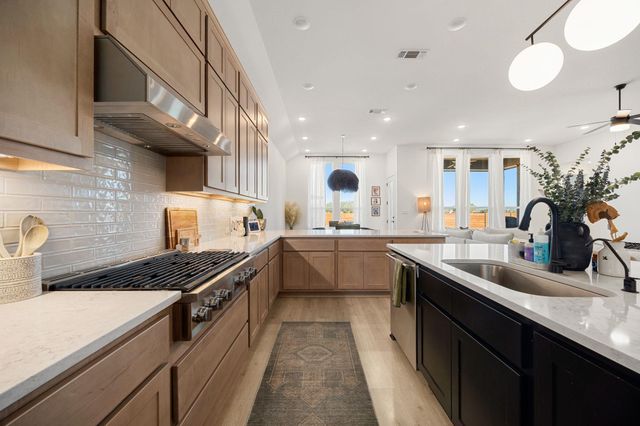 2008 Tobiano TRCE, Georgetown, TX 78633