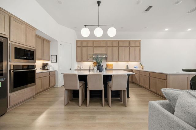 2008 Tobiano TRCE, Georgetown, TX 78633