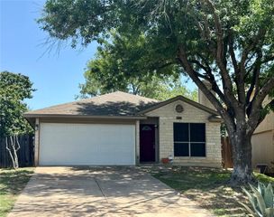 8628 Piney Creek BND, Austin, TX 78745