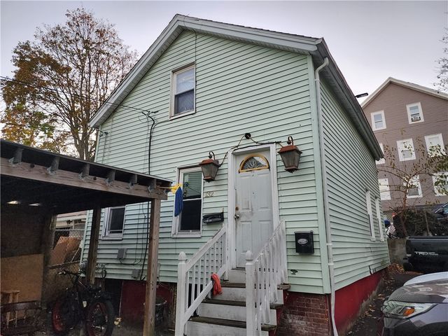 132 Putnam Street, Providence, RI 02909