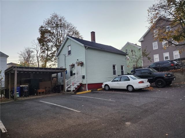 132 Putnam Street, Providence, RI 02909