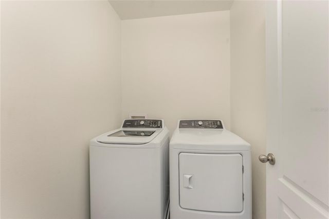 3441 SENECA CLUB LOOP 25-101, Orlando, FL 32808