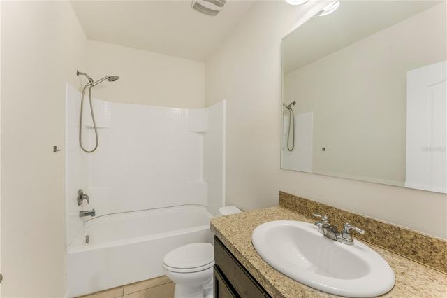 3441 SENECA CLUB LOOP 25-101, Orlando, FL 32808