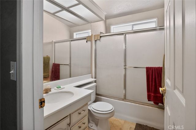 3512 S Blythe Avenue, Fresno, CA 93706