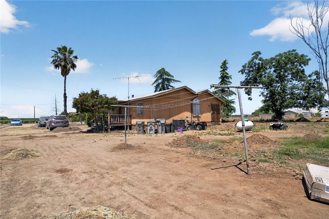 3512 S Blythe Avenue, Fresno, CA 93706