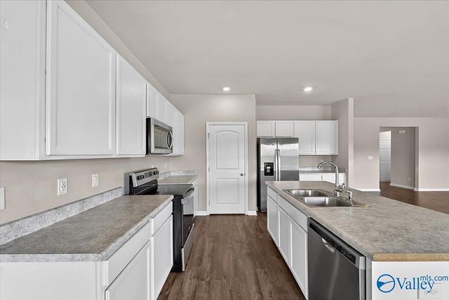 107 Arctic Fox Trail, Meridianville, AL 35759