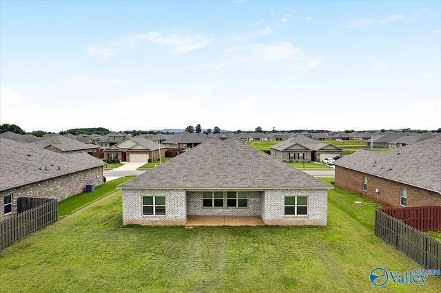 107 Arctic Fox Trail, Meridianville, AL 35759