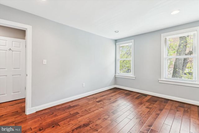 931 FARRAGUT STREET, Washington, DC 20011