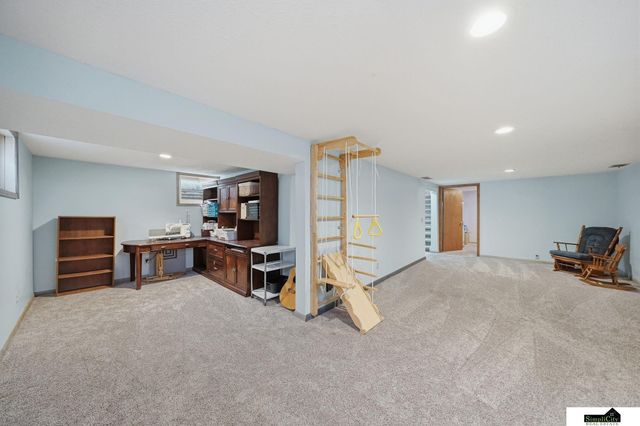 7311 Garland Street, Lincoln, NE 68505