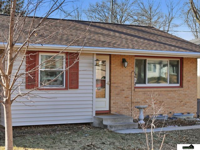 7311 Garland Street, Lincoln, NE 68505