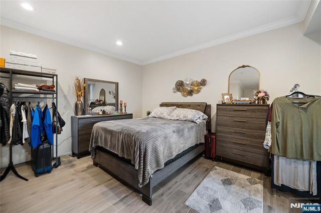 449 Albany Court, West New York, NJ 07093