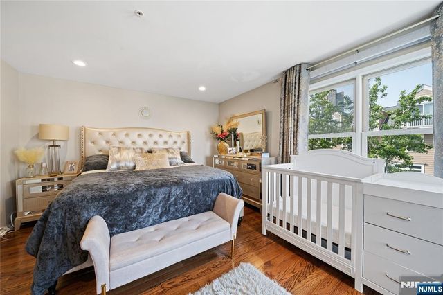 449 Albany Court, West New York, NJ 07093