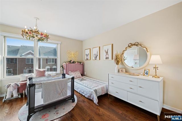 449 Albany Court, West New York, NJ 07093