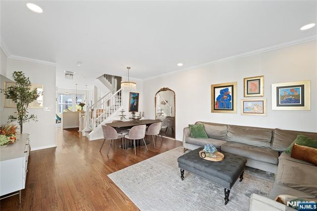 449 Albany Court, West New York, NJ 07093