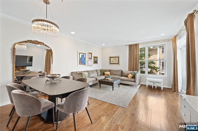 449 Albany Court, West New York, NJ 07093