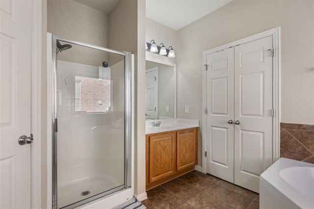 2500 White Stallion WAY, Leander, TX 78641