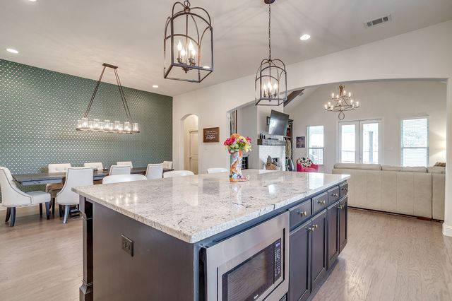 500 Sheer Bliss Lane, Fort Worth, TX 76114