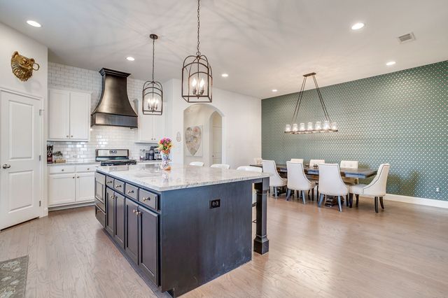 500 Sheer Bliss Lane, Fort Worth, TX 76114