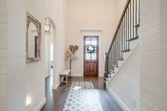 500 Sheer Bliss Lane, Fort Worth, TX 76114