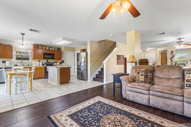 7503 Cedar Farm, San Antonio, TX 78239