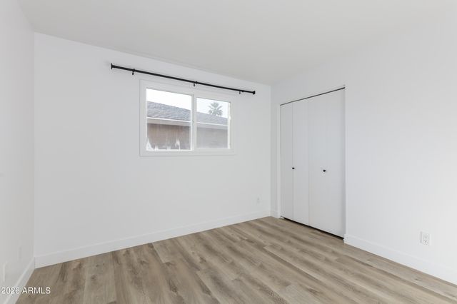 1041 E FAIRMONT Drive, Tempe, AZ 85282