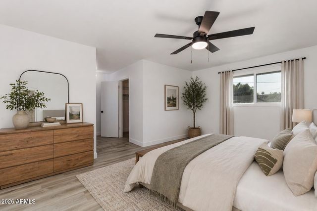 1041 E FAIRMONT Drive, Tempe, AZ 85282