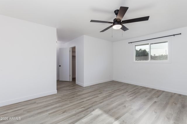 1041 E FAIRMONT Drive, Tempe, AZ 85282