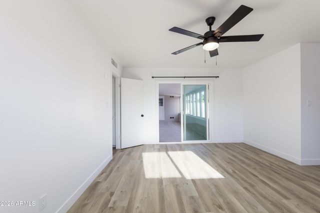 1041 E FAIRMONT Drive, Tempe, AZ 85282