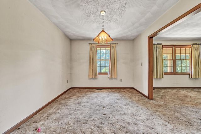 111 Pleasure Point DR, Goodview, VA 24095