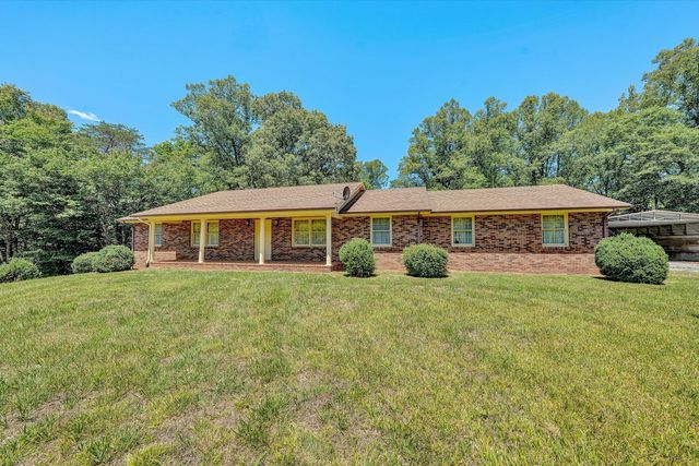111 Pleasure Point DR, Goodview, VA 24095
