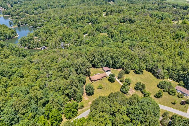 111 Pleasure Point DR, Goodview, VA 24095