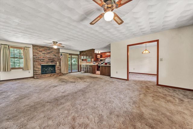 111 Pleasure Point DR, Goodview, VA 24095