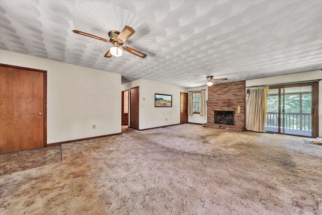 111 Pleasure Point DR, Goodview, VA 24095